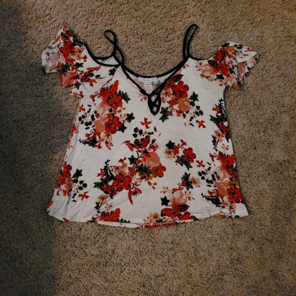 Cold shoulder floral top